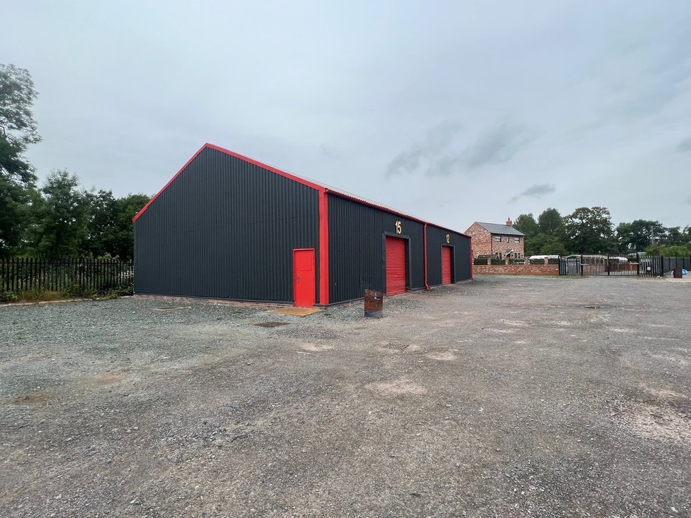 Industrial Unit in Pentre - photo 4